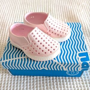 Native Miles Metallic Baby Shoes Size 4c